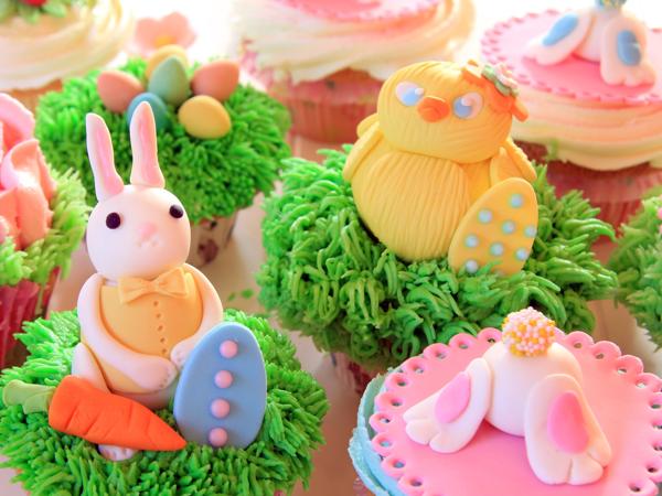 Easter bunny cupcakes